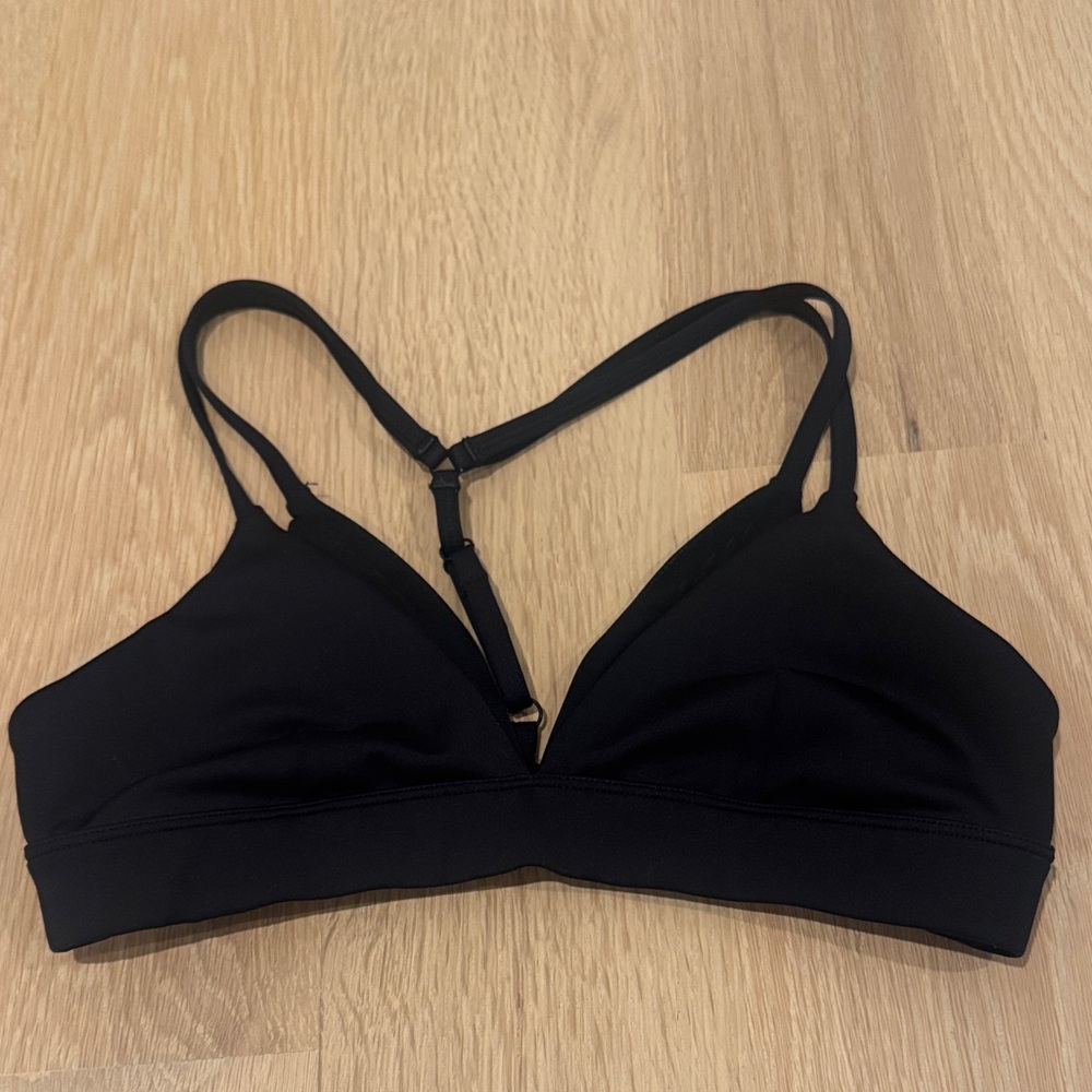 ALO Yoga Airlift Black Bra XS